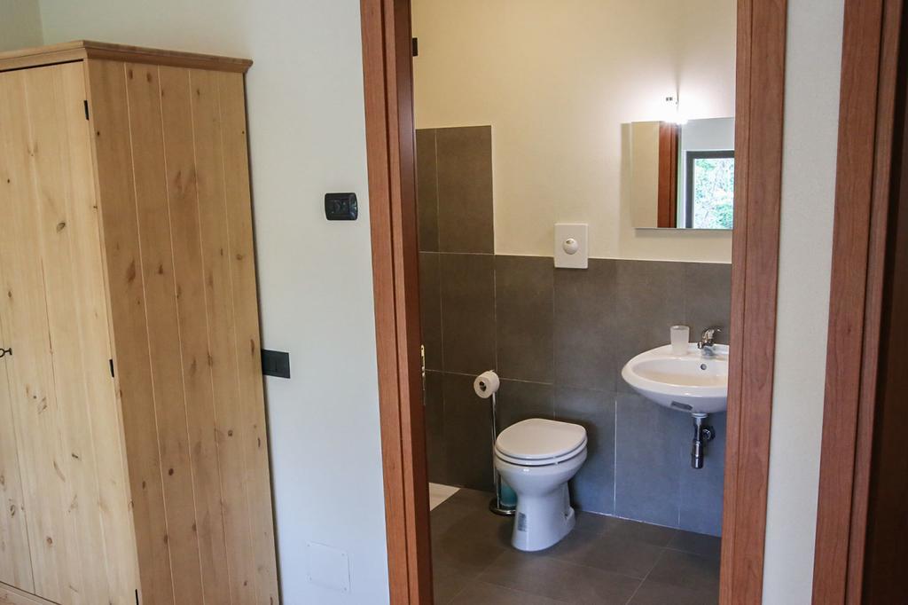 Oasi Hostel Merone Szoba fotó