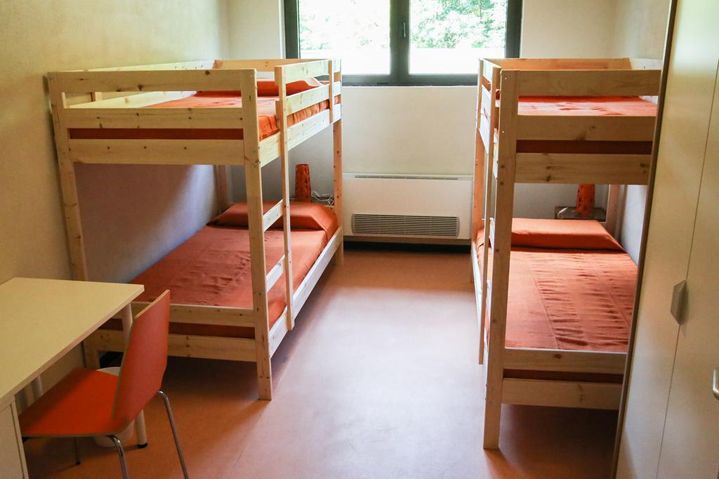 Oasi Hostel Merone Szoba fotó