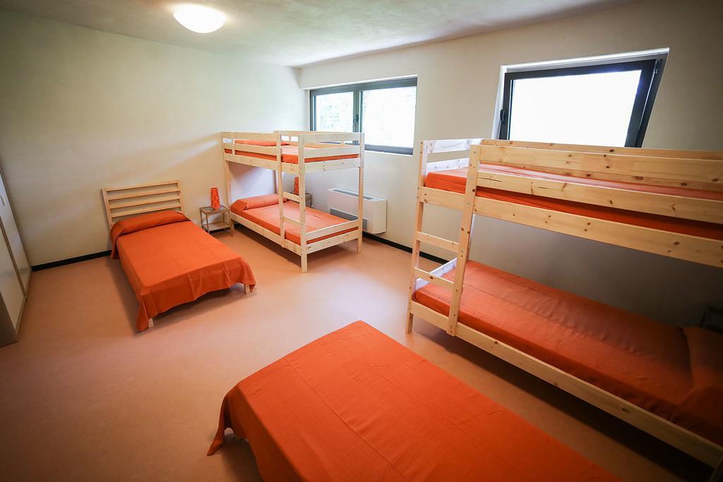 Oasi Hostel Merone Szoba fotó